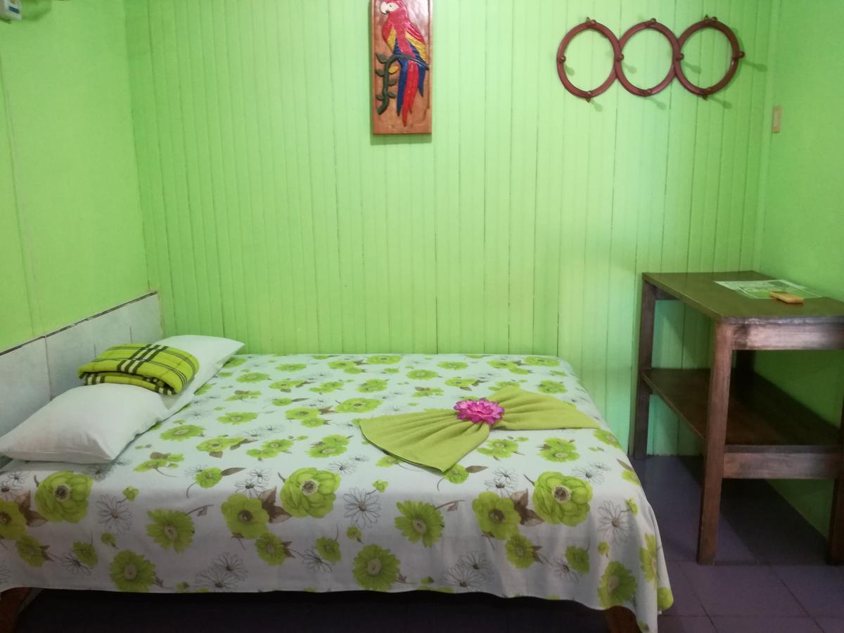Hotel Margarita Sierpe Kültér fotó