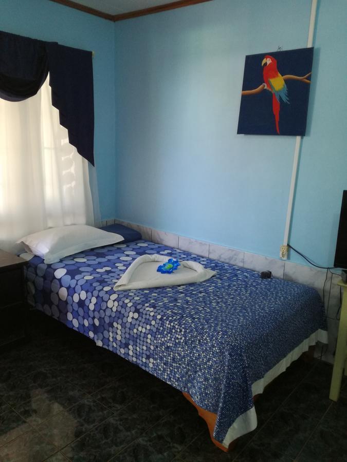 Hotel Margarita Sierpe Kültér fotó